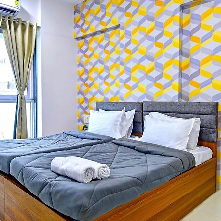 Hsquare Luxury Apartments Goregaon 孟买 外观 照片