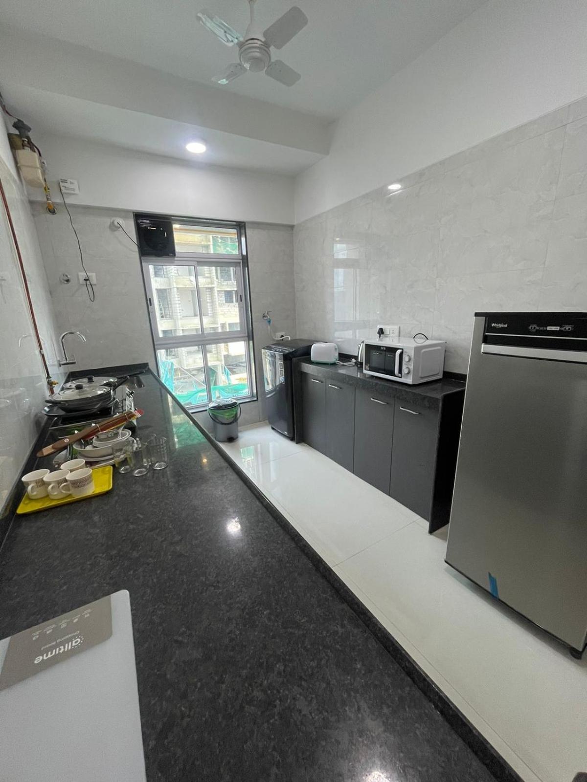 Hsquare Luxury Apartments Goregaon 孟买 外观 照片